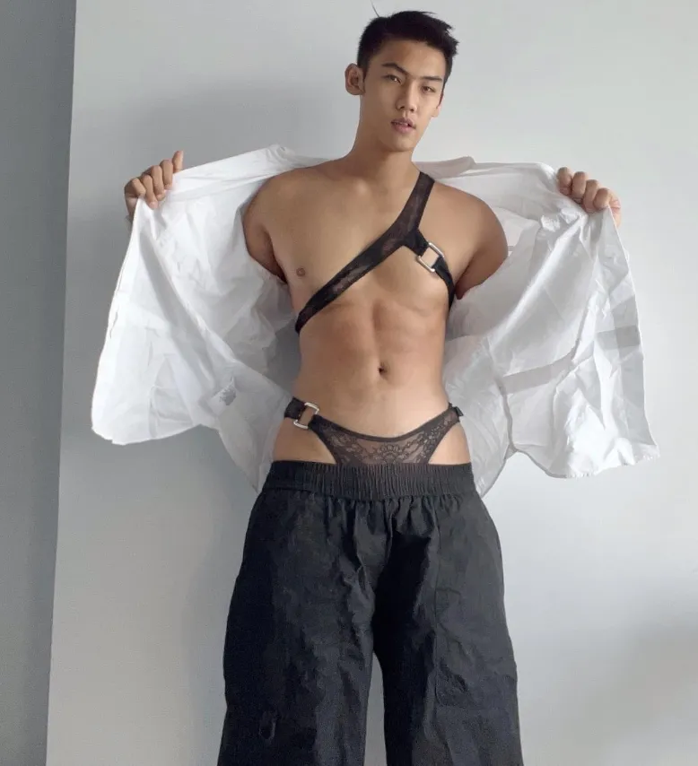 Joon K ครีเอเตอร์ แนว 18+