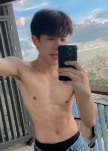 รักธรรม ศรีนัครินทร์ 16