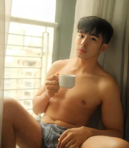 เจ เก้านิ้ว 01