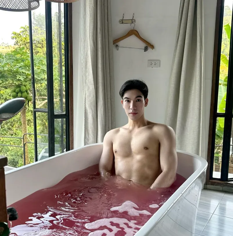 ไนซ์ กิตติภัทร พงษ์ทอง Kittipat Phongthong