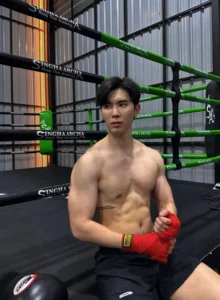 ภู ภูรินท์ 04