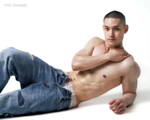 ภูมิ ธนาวิชญ์ 03