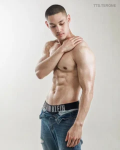 ภูมิ ธนาวิชญ์ 06