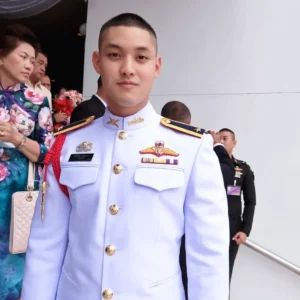 ภูมิ ธนาวิชญ์ 08