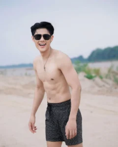 นนท์ ชานนท์ 19