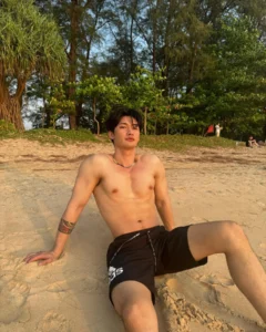 หนุ่มมอส tha.nos1313 09