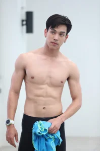 ตรี ภรภัทร 04