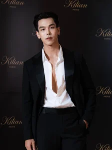 ตรี ภรภัทร 15
